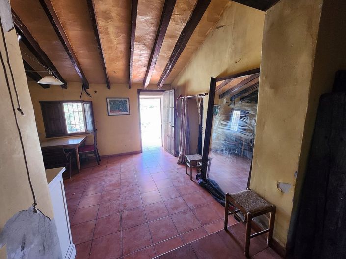 Image No.10-5 Bed Country House for sale