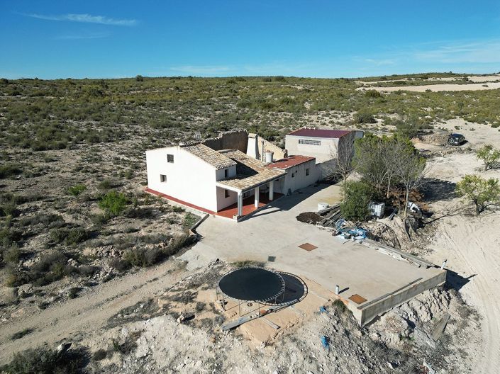 Image No.21-5 Bed Country House for sale