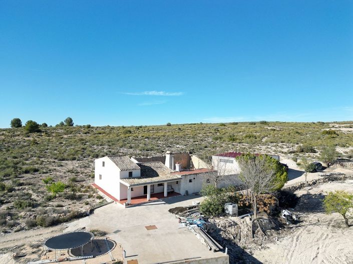 Image No.23-5 Bed Country House for sale