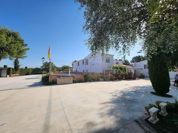 Image No.10-Maison de campagne de 7 chambres à vendre à Villena