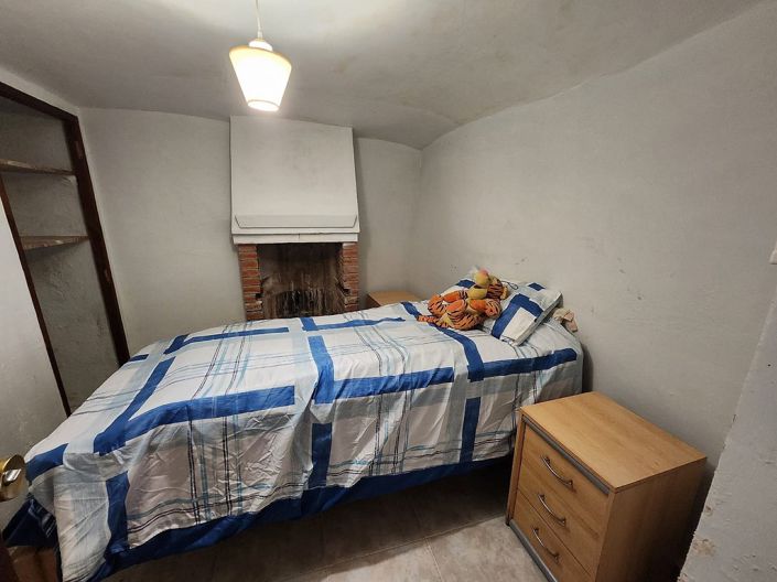 Image No.22-6 Bed Country House for sale