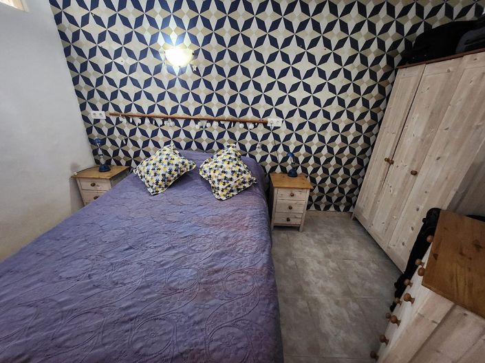 Image No.39-6 Bed Country House for sale