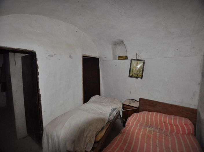 Image No.10-5 Bed Country House for sale