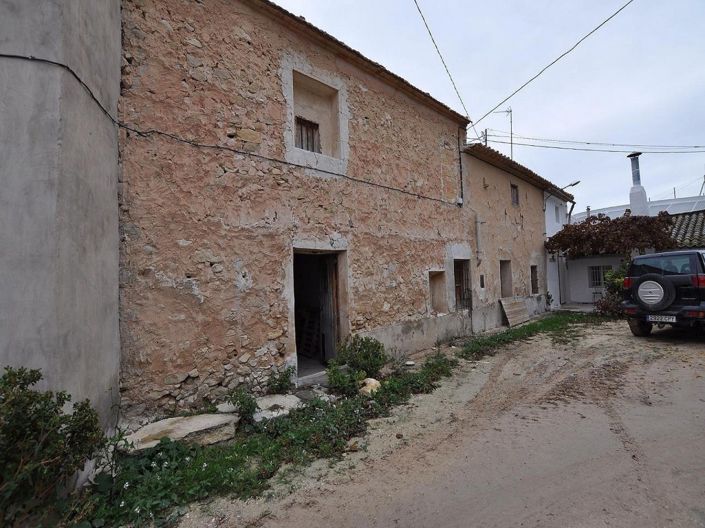 Image No.19-5 Bed Country House for sale