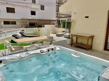 5443-townhouse-for-sale-in-santiago-de-la-rib