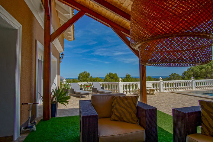 Image No.15-8 Bed Villa for sale