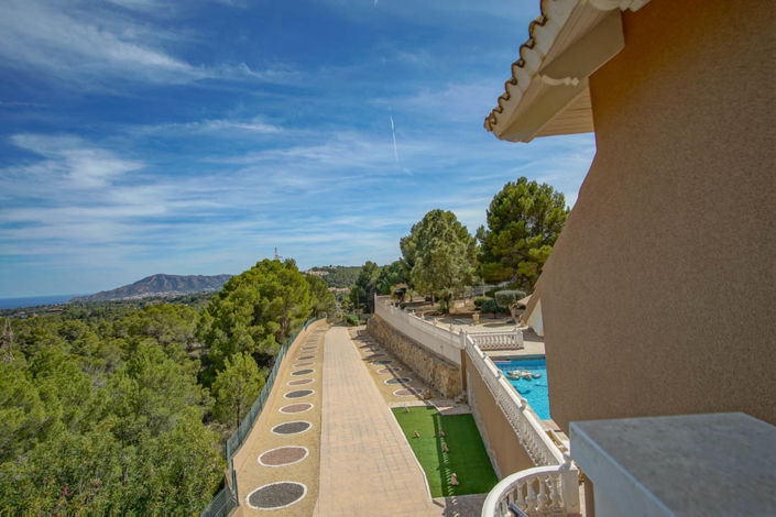 Image No.19-8 Bed Villa for sale