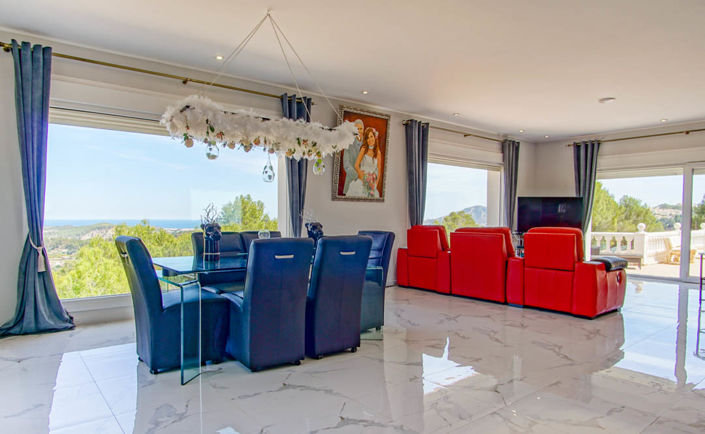 Image No.26-8 Bed Villa for sale