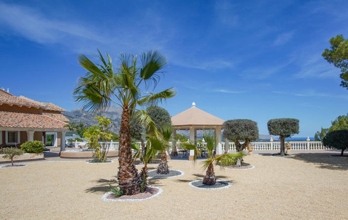 Image No.5-8 Bed Villa for sale
