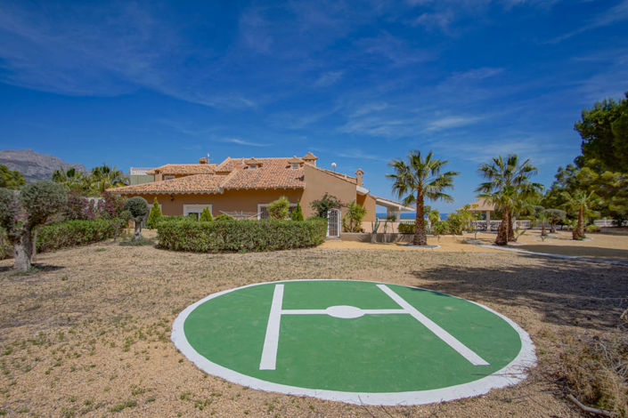 Image No.7-8 Bed Villa for sale