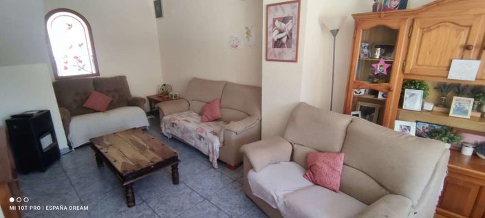 Image No.6-Propriété de 6 chambres à vendre à Monóvar