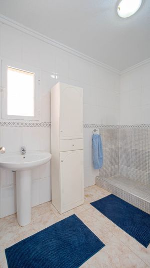 Image No.24-2 Bed Apartment for sale