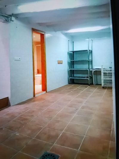 Image No.40-4 Bed Townhouse for sale
