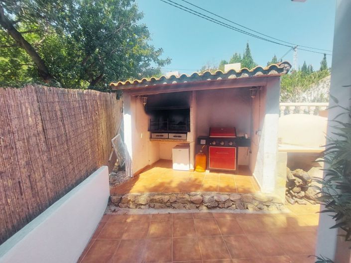 Image No.40-2 Bed Bungalow for sale