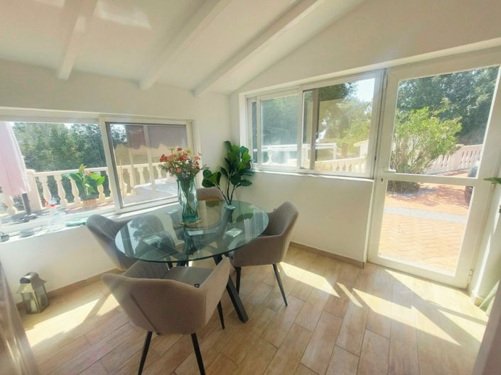 Image No.8-2 Bed Bungalow for sale