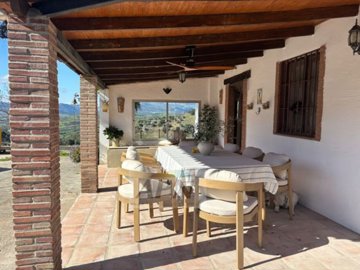 country-house-in-alora-8-large