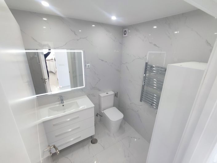 Image No.16-2 Bed Apartment for sale