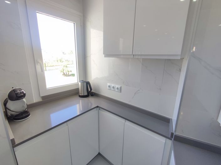 Image No.4-2 Bed Apartment for sale