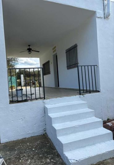 Image No.2-4 Bed Country House for sale