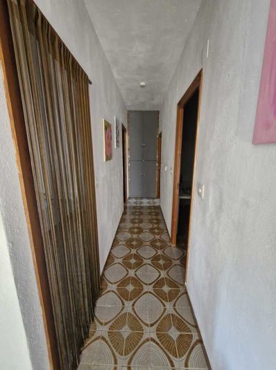 Image No.22-4 Bed Country House for sale
