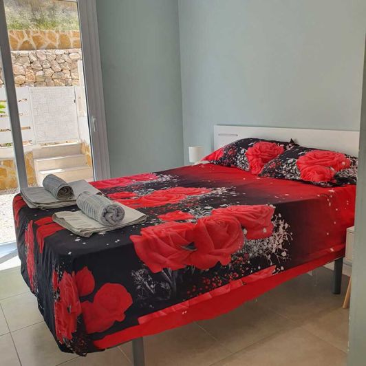 Image No.11-3 Bed Townhouse for sale
