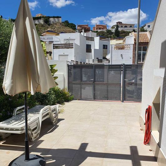 Image No.16-3 Bed Townhouse for sale