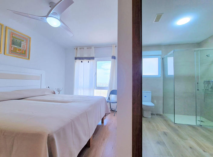 Image No.20-4 Bed Villa for sale