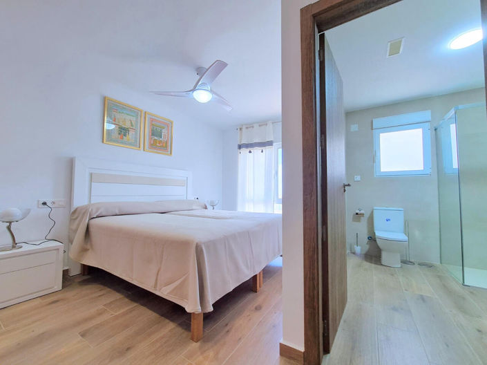 Image No.35-4 Bed Villa for sale