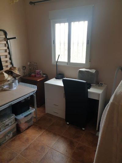 Image No.18-3 Bed Property for sale