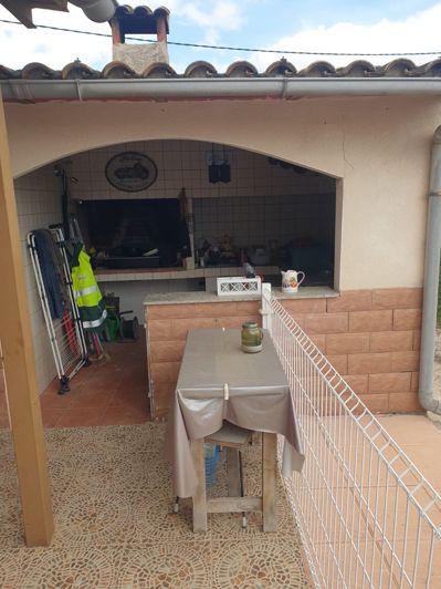 Image No.3-3 Bed Property for sale