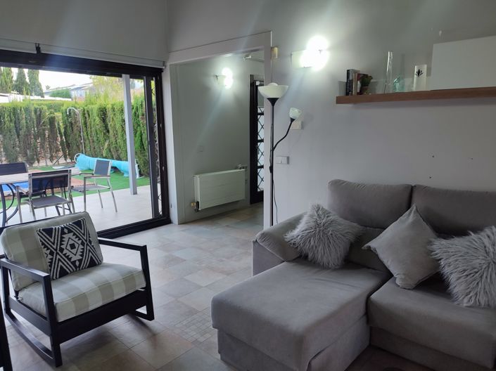 Image No.10-2 Bed Villa for sale
