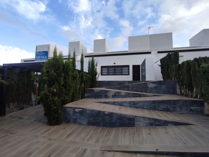 Image No.28-2 Bed Villa for sale