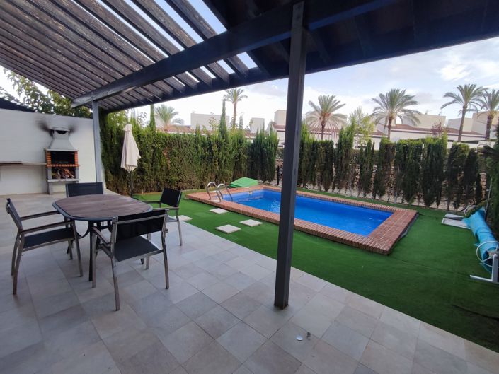 Image No.5-2 Bed Villa for sale