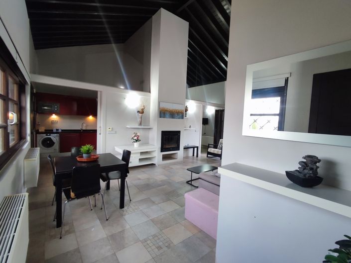 Image No.7-2 Bed Villa for sale