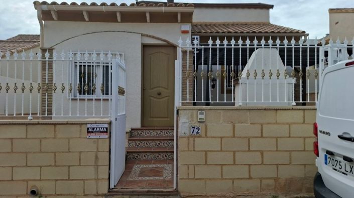 Image No.17-3 Bed Villa for sale