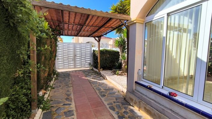 Image No.19-Villa de 3 chambres à vendre à Alicante