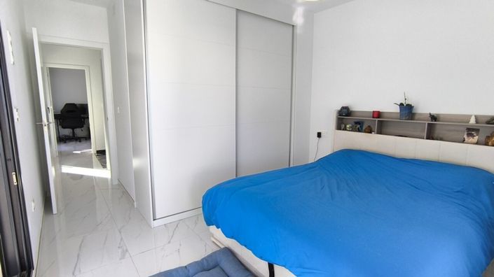 Image No.14-3 Bed Villa for sale
