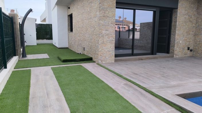 Image No.6-2 Bed Villa for sale