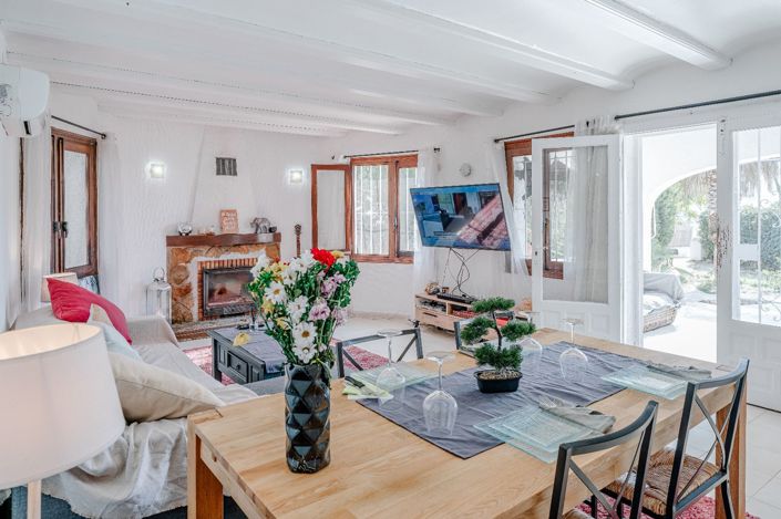 Image No.4-2 Bed Villa for sale