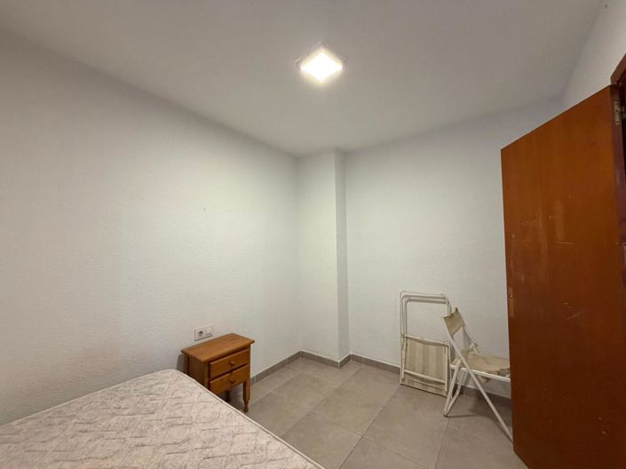 Image No.15-4 Bed Apartment for sale