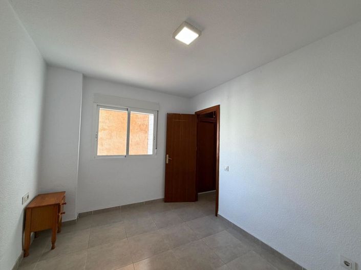 Image No.24-4 Bed Apartment for sale