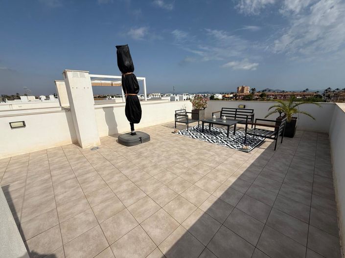 Image No.12-2 Bed Property for sale