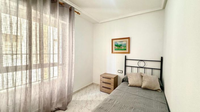 Image No.14-2 Bed Apartment for sale