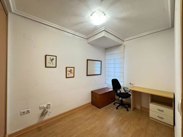 Image No.11-3 Bed Apartment for sale