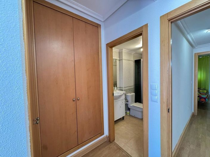 Image No.20-3 Bed Apartment for sale