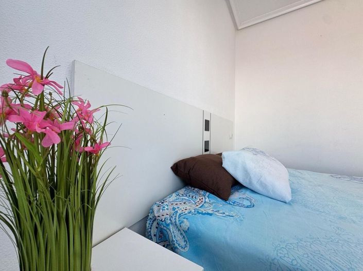 Image No.25-3 Bed Apartment for sale