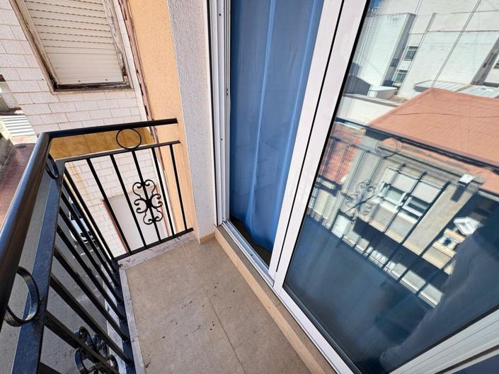 Image No.27-3 Bed Apartment for sale