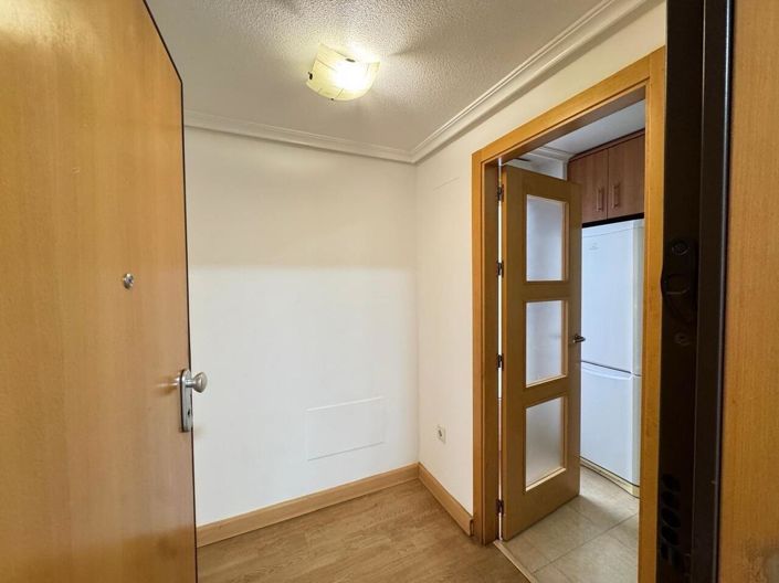Image No.3-3 Bed Apartment for sale