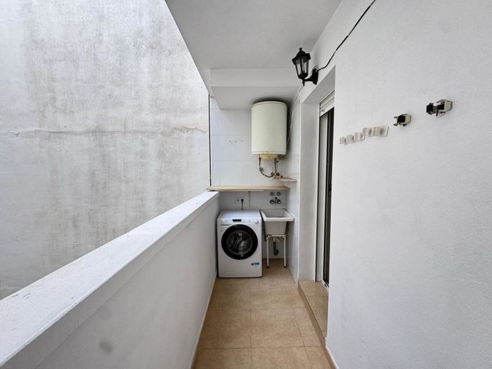 Image No.8-3 Bed Apartment for sale
