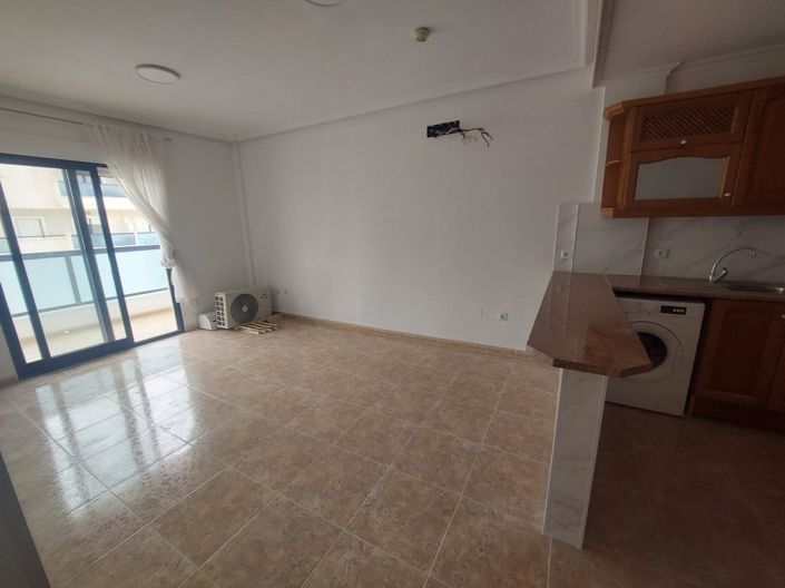 Image No.21-1 Bed Apartment for sale